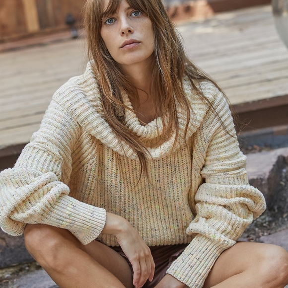 New Free People cowl neck Knitted  Sweater - Picture 3 of 14